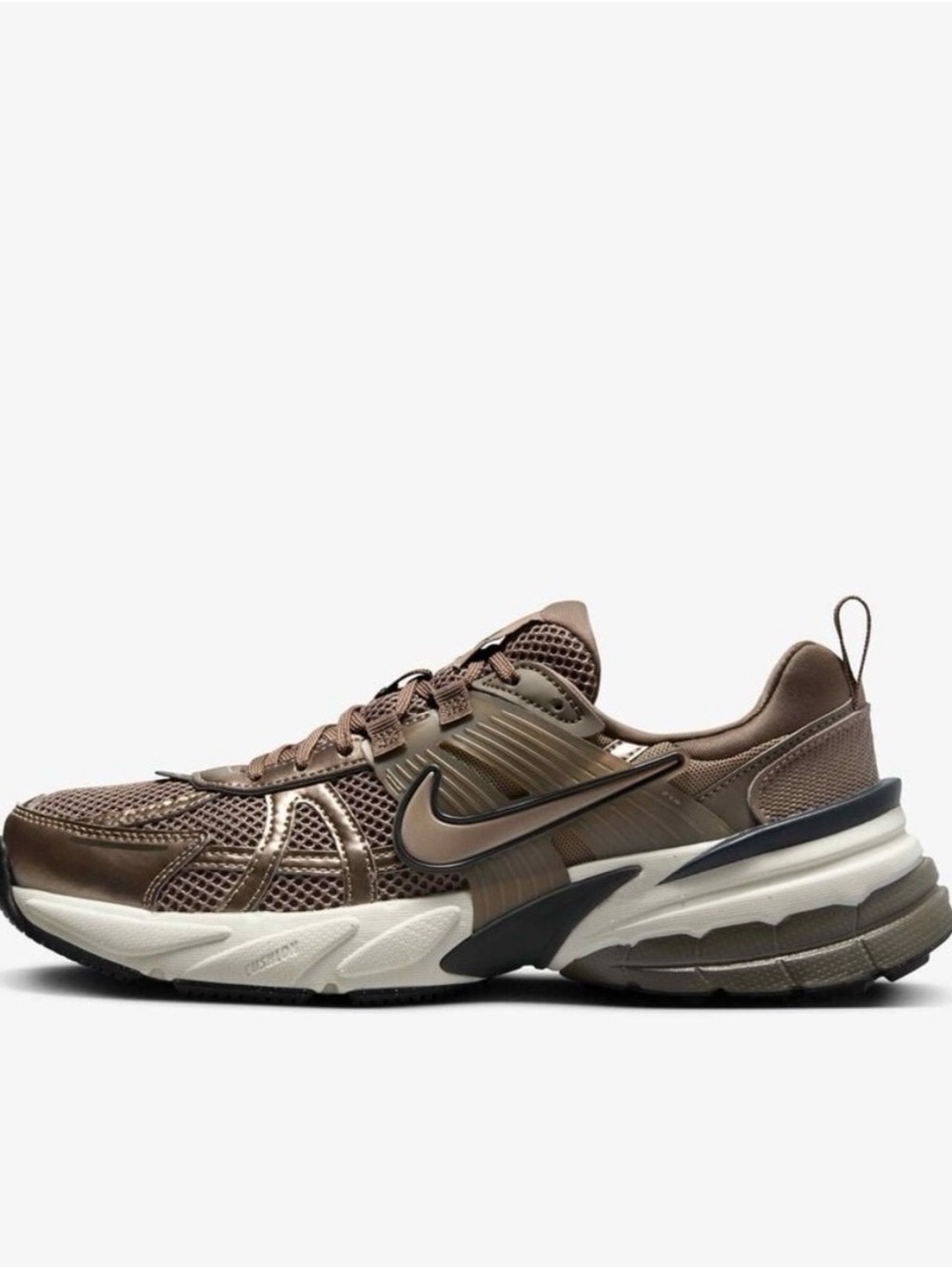 Nike V2K Run in Mink Brown